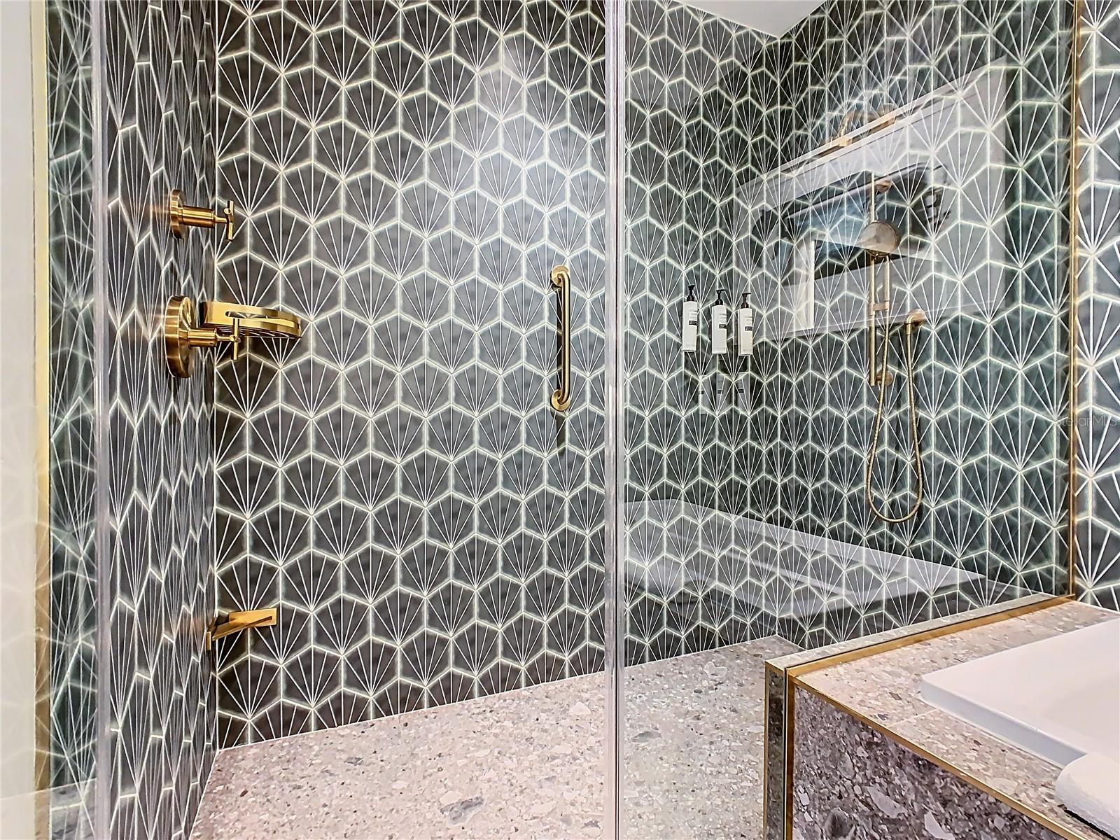 SUNSET WALK HOTEL CONDO PH 1 - Residential