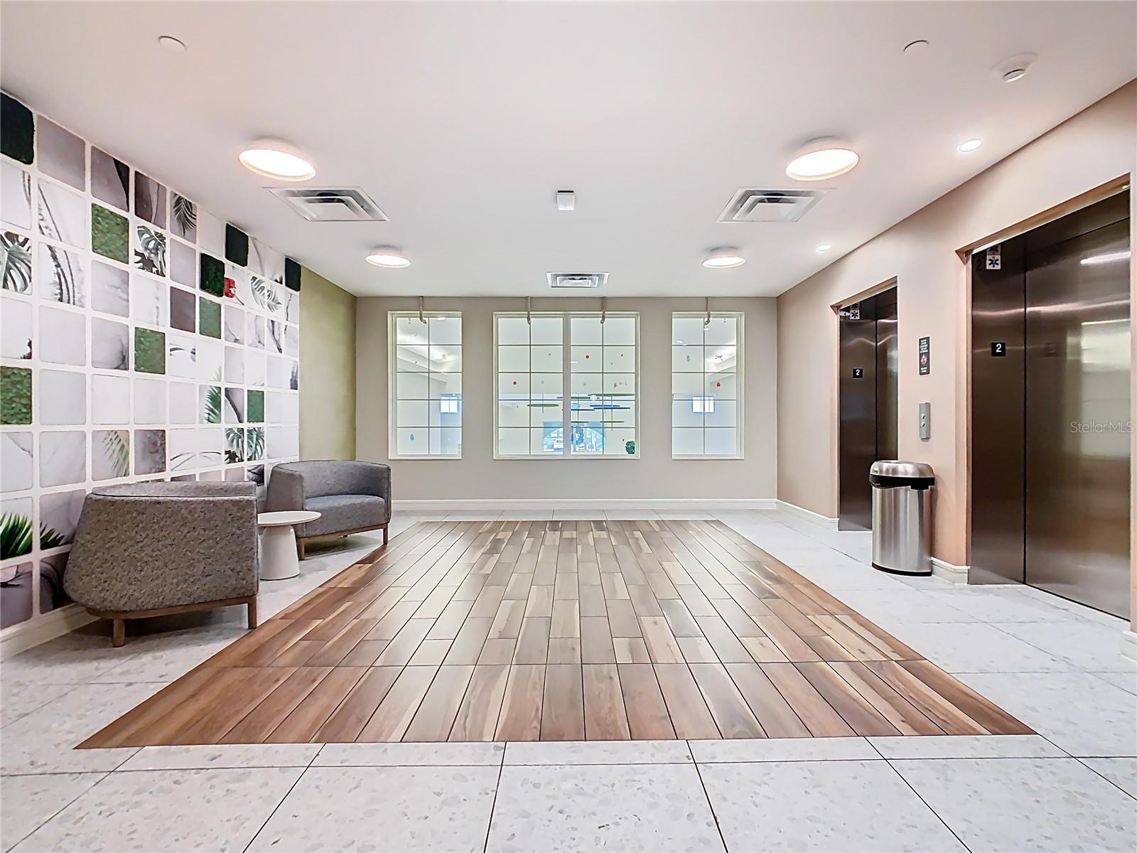 SUNSET WALK HOTEL CONDO PH 1 - Residential