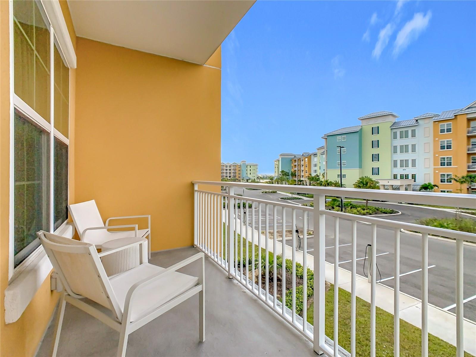 SUNSET WALK HOTEL CONDO PH 1 - Residential