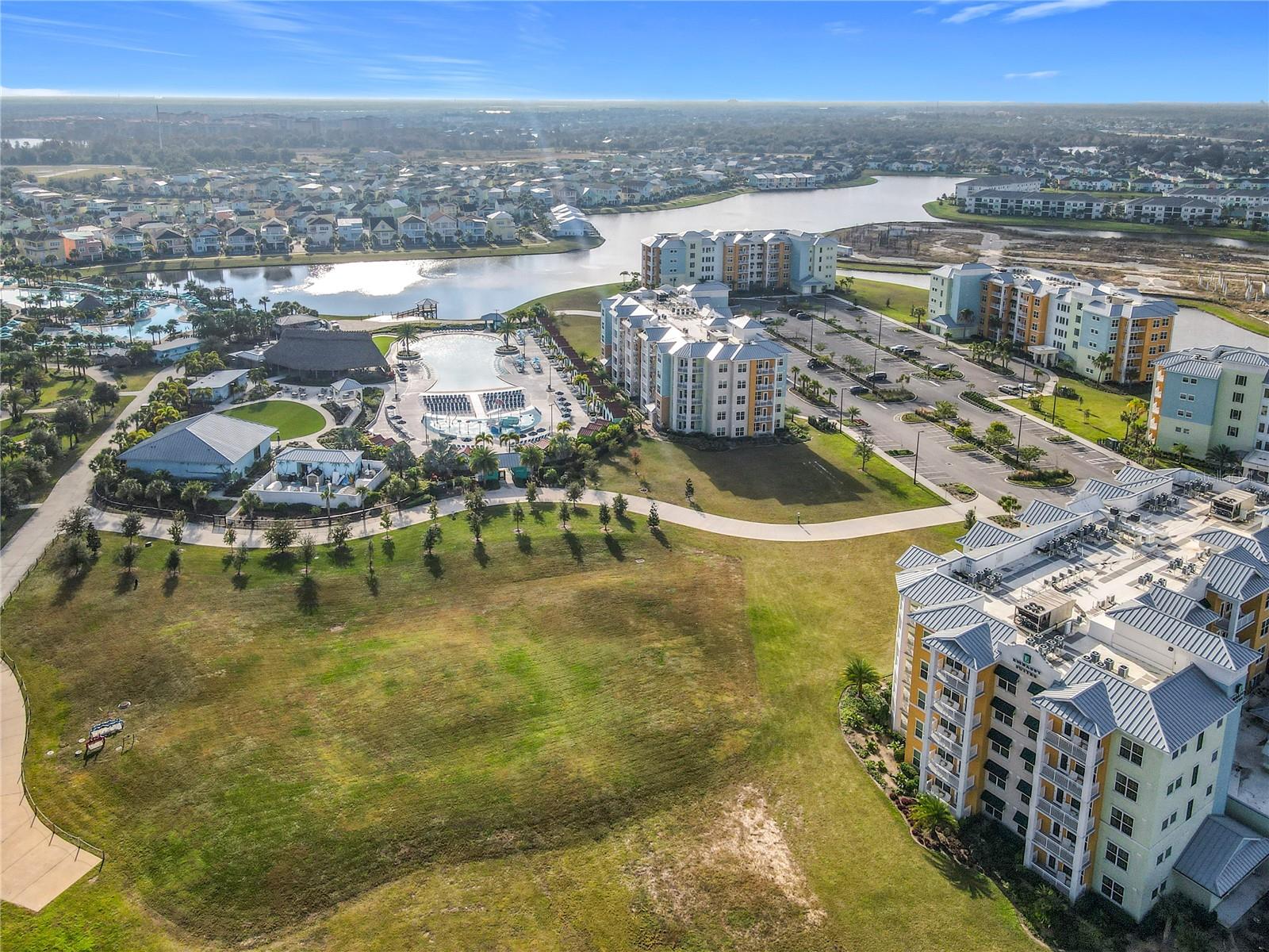 SUNSET WALK HOTEL CONDO PH 1 - Residential