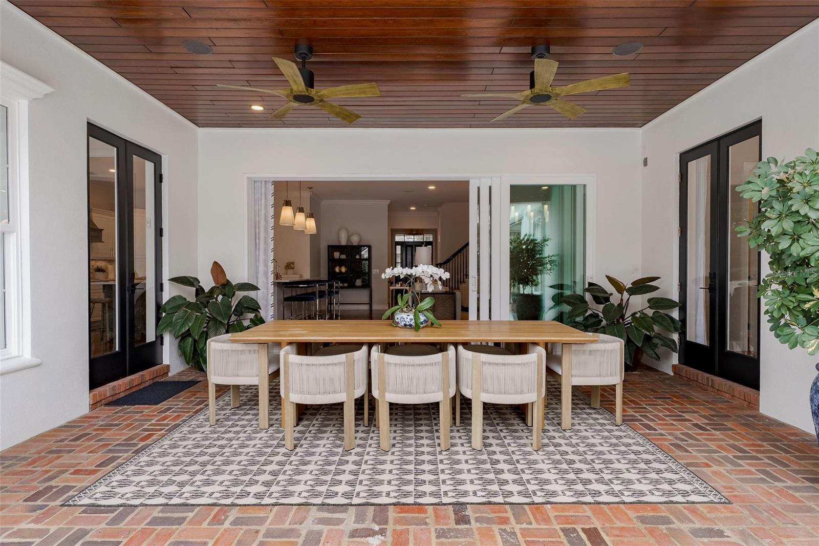 PARK GROVE - Residential