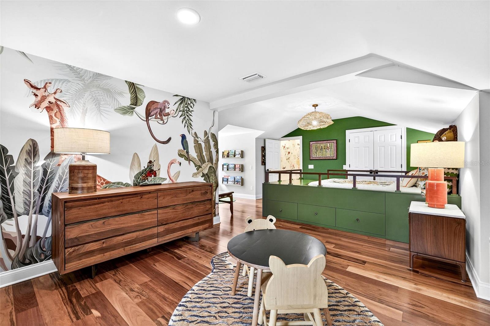 PARK GROVE - Residential