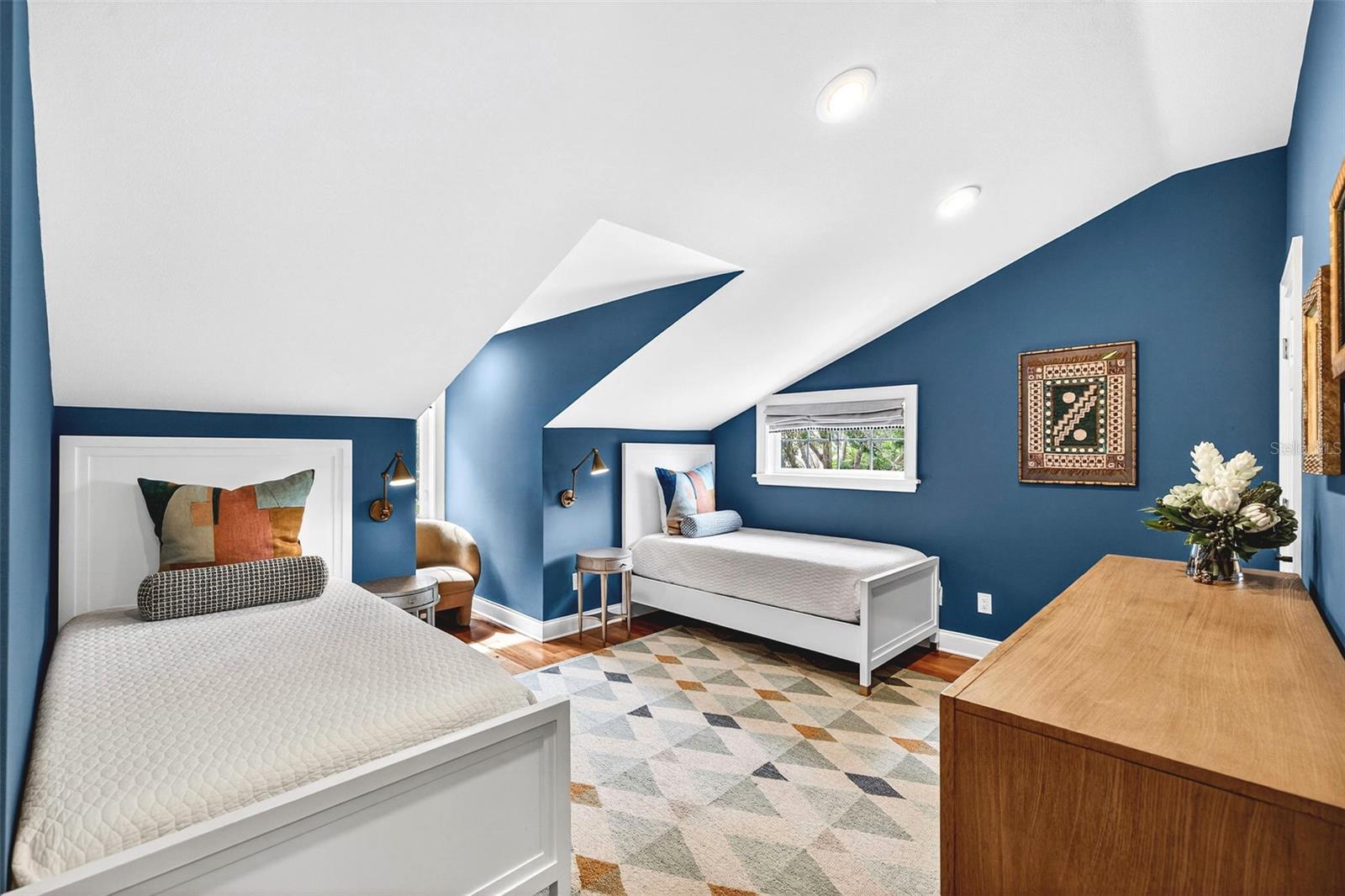 PARK GROVE - Residential