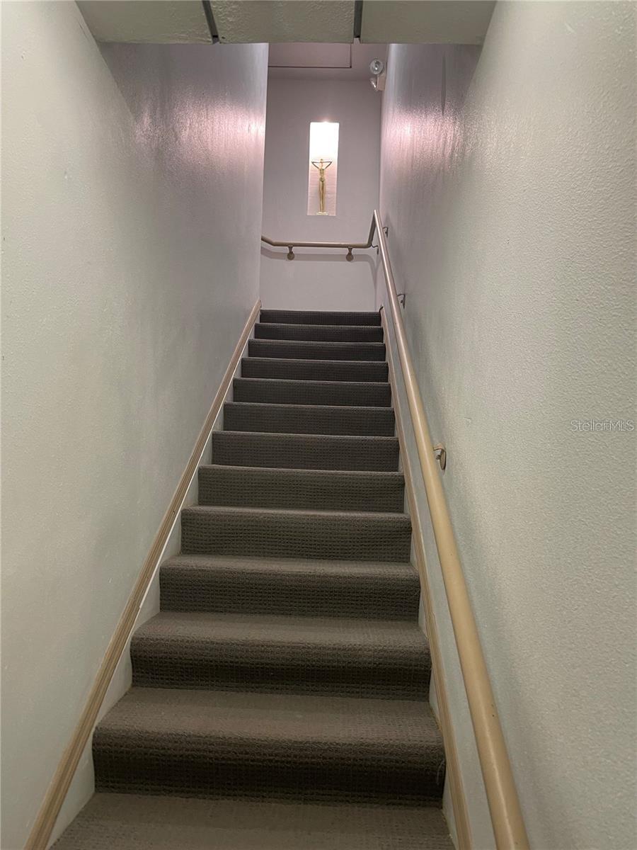 O S P SERVICE CENTER - Commercial Sale