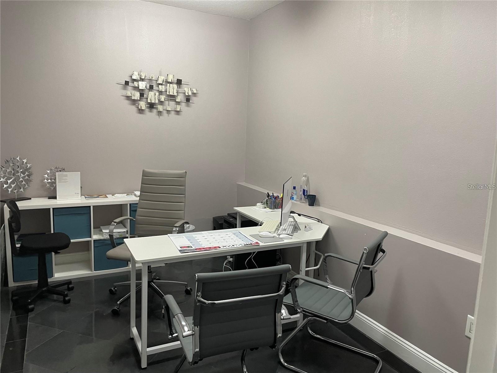 O S P SERVICE CENTER - Commercial Sale