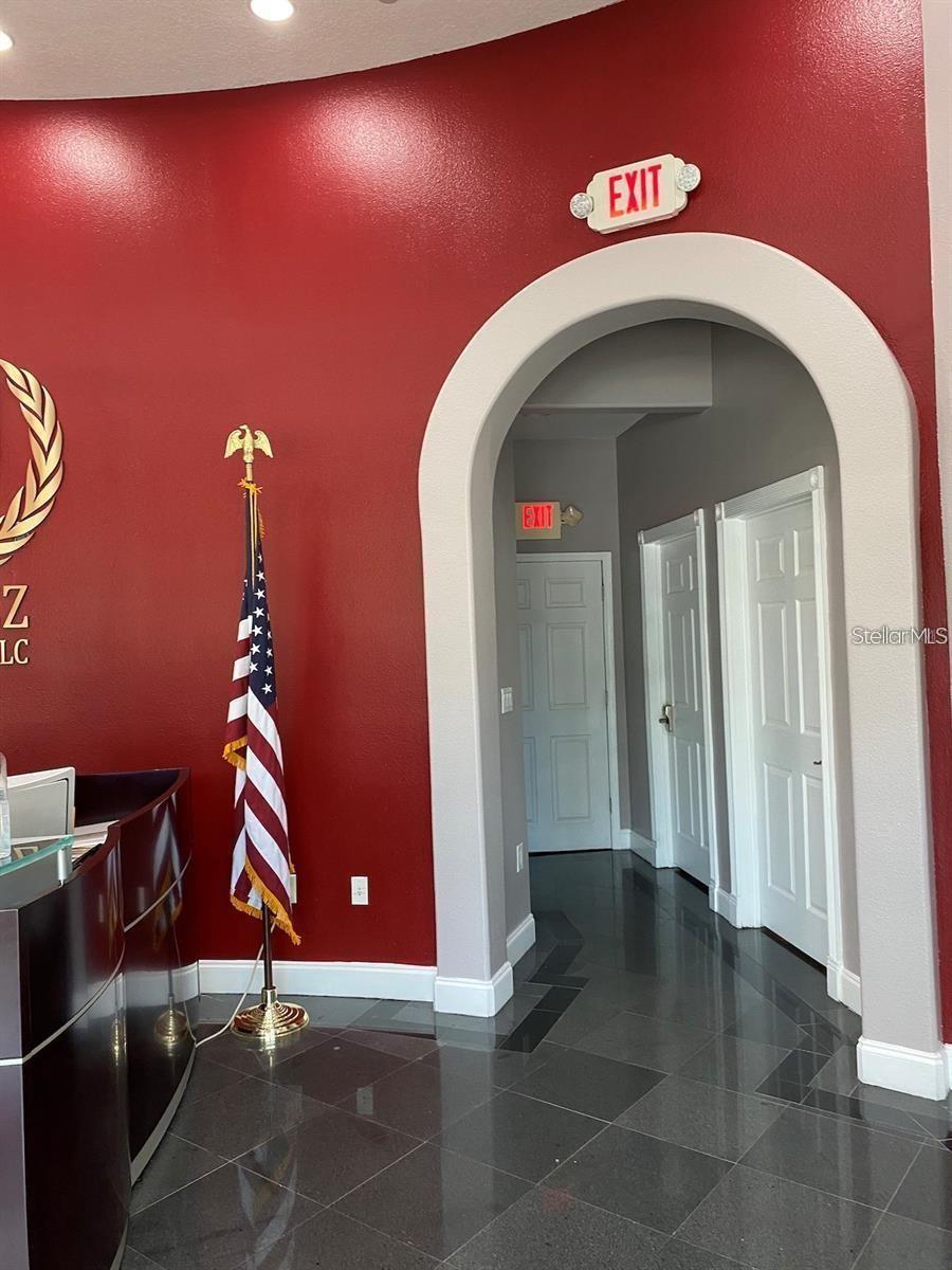 O S P SERVICE CENTER - Commercial Sale