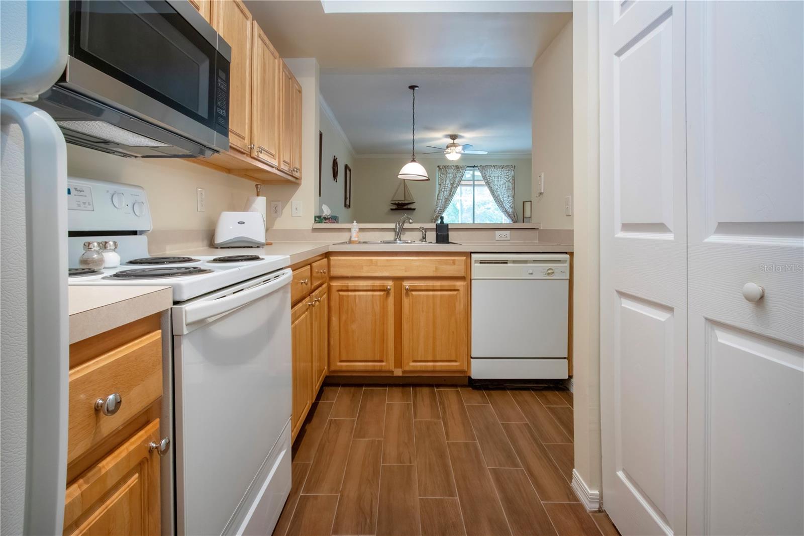 LAS PALMAS OF SARASOTA - Residential