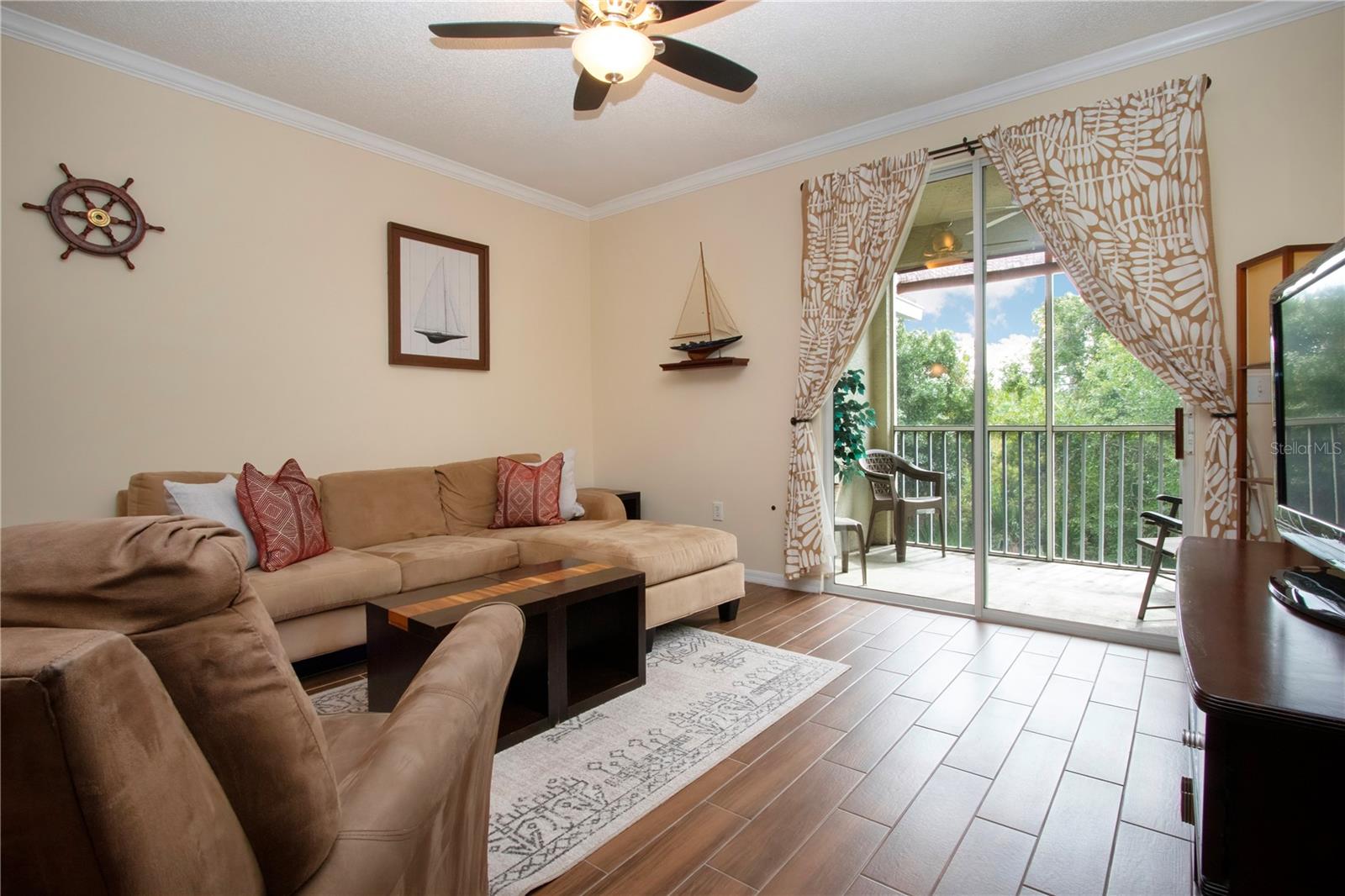 LAS PALMAS OF SARASOTA - Residential