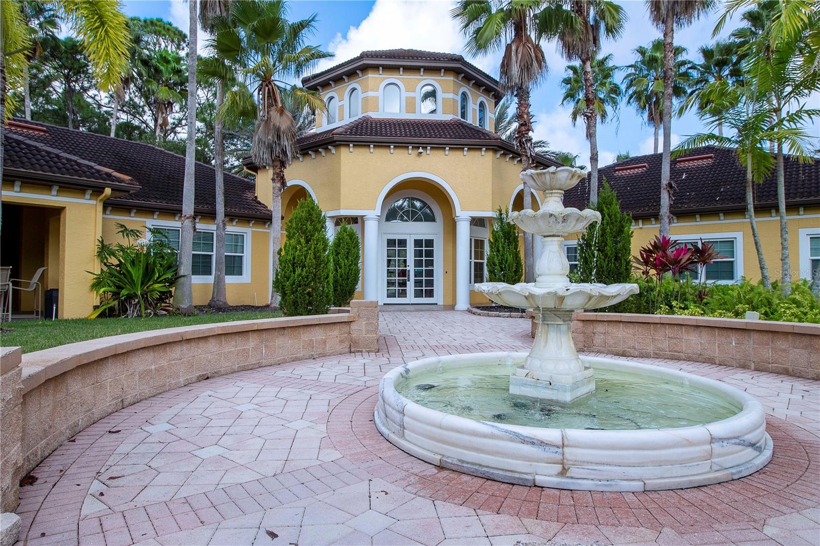 LAS PALMAS OF SARASOTA - Residential