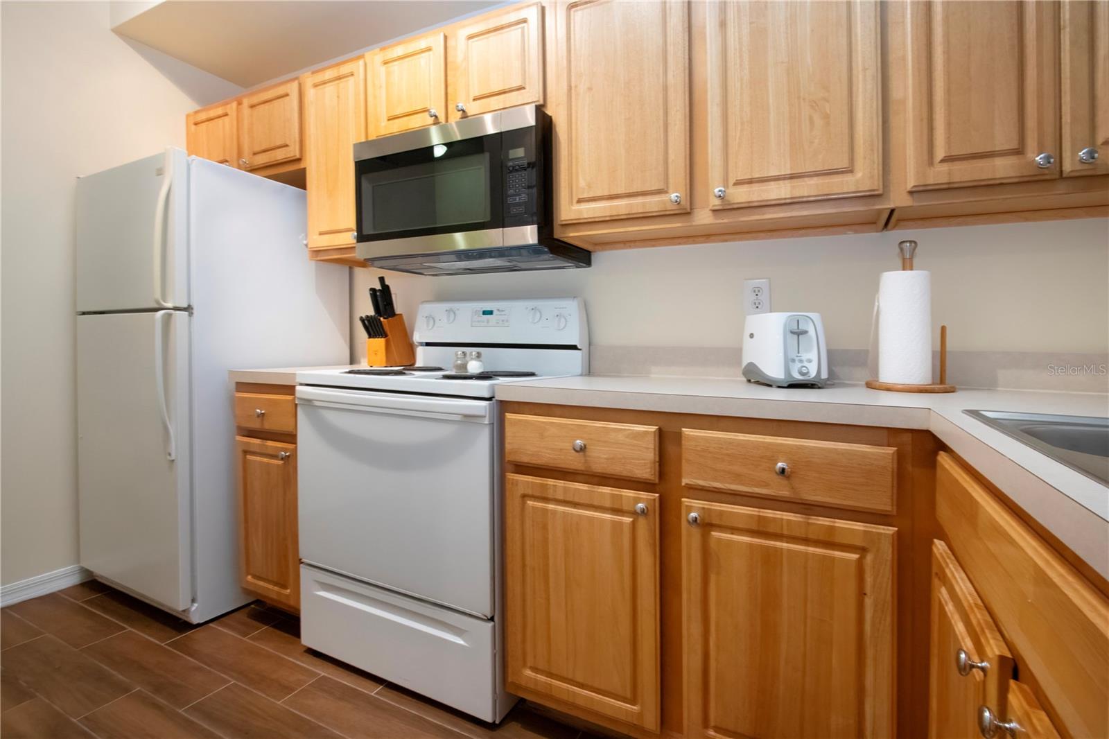 LAS PALMAS OF SARASOTA - Residential