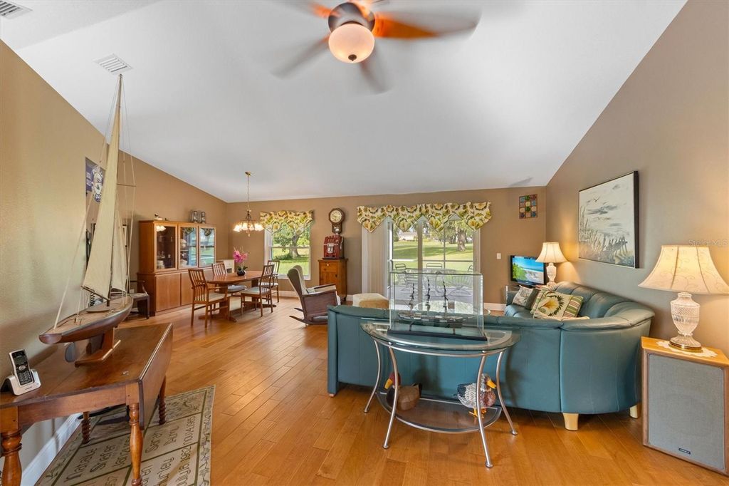 Photo of 8903 71st Avenue E, Palmetto, FL 34221 (MLS # A4664922)