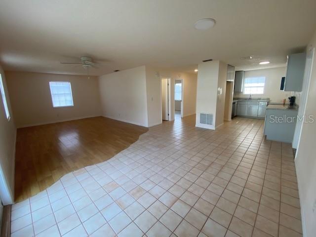 PINE LAKES - Residential