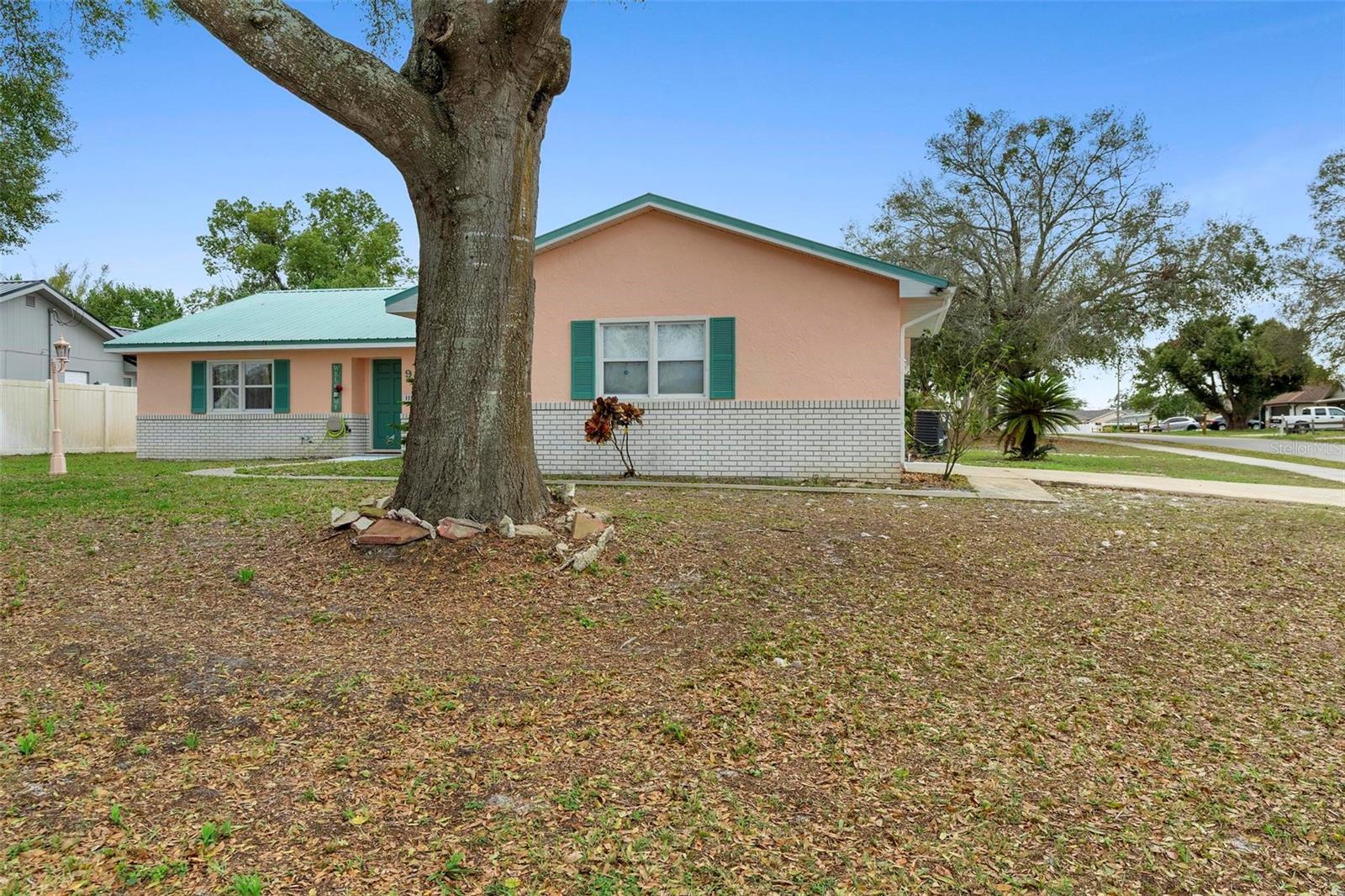 980 BUTTERCUP TERRACE