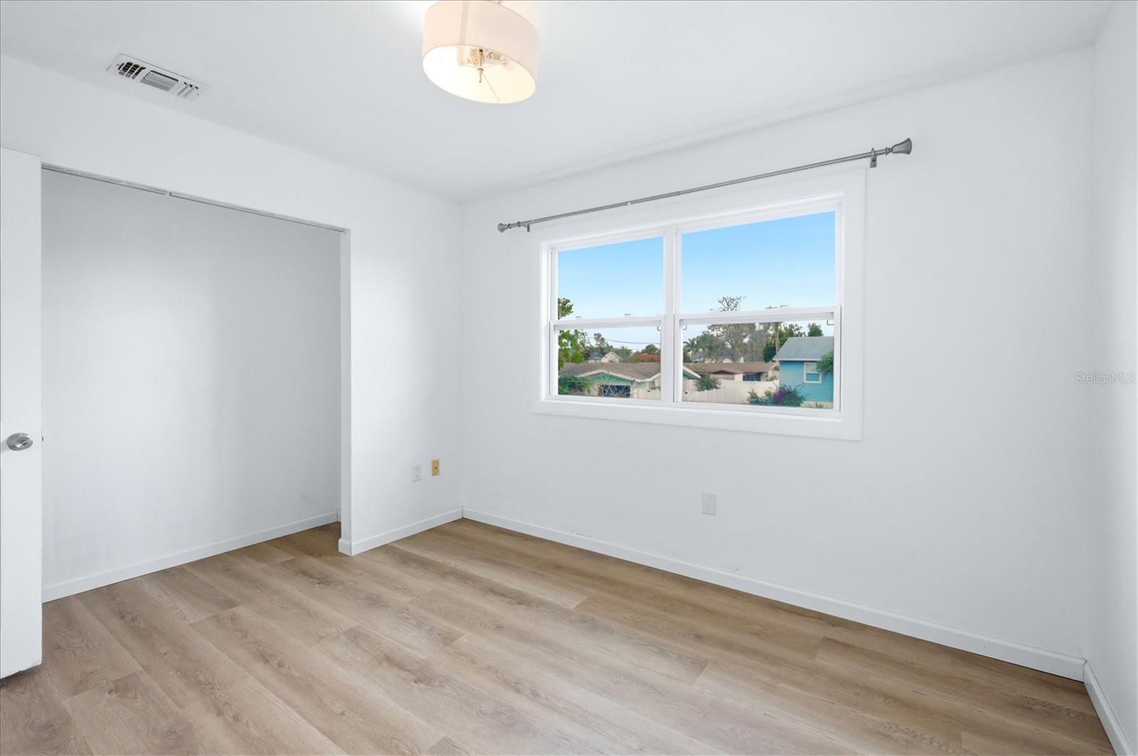 PALMETTO POINT - Residential Lease