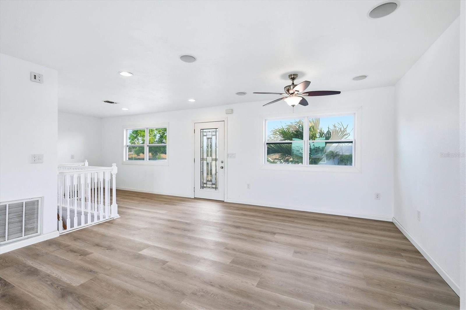 PALMETTO POINT - Residential Lease