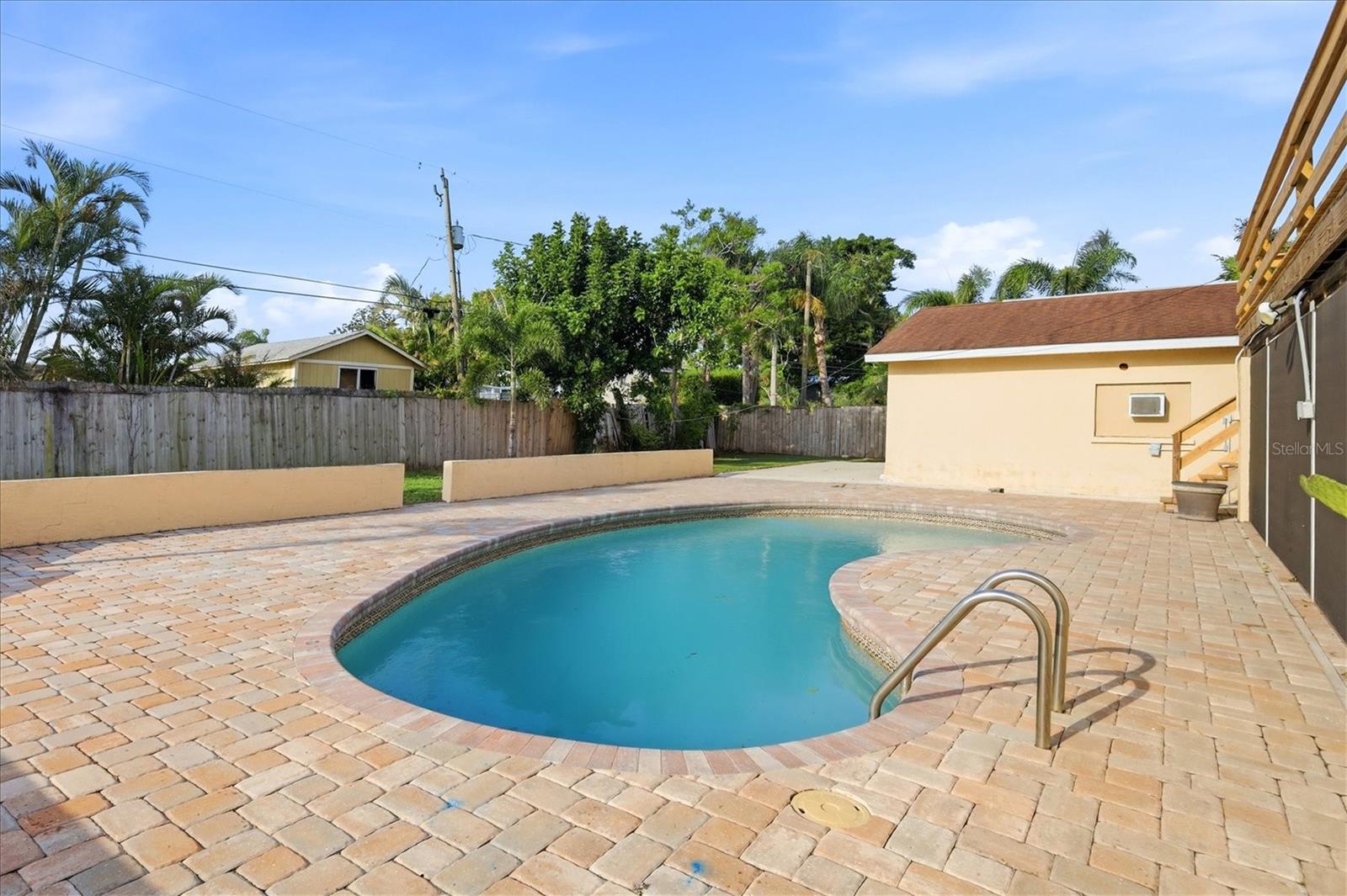 PALMETTO POINT - Residential Lease