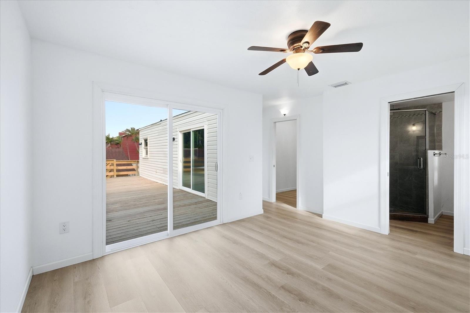 PALMETTO POINT - Residential Lease