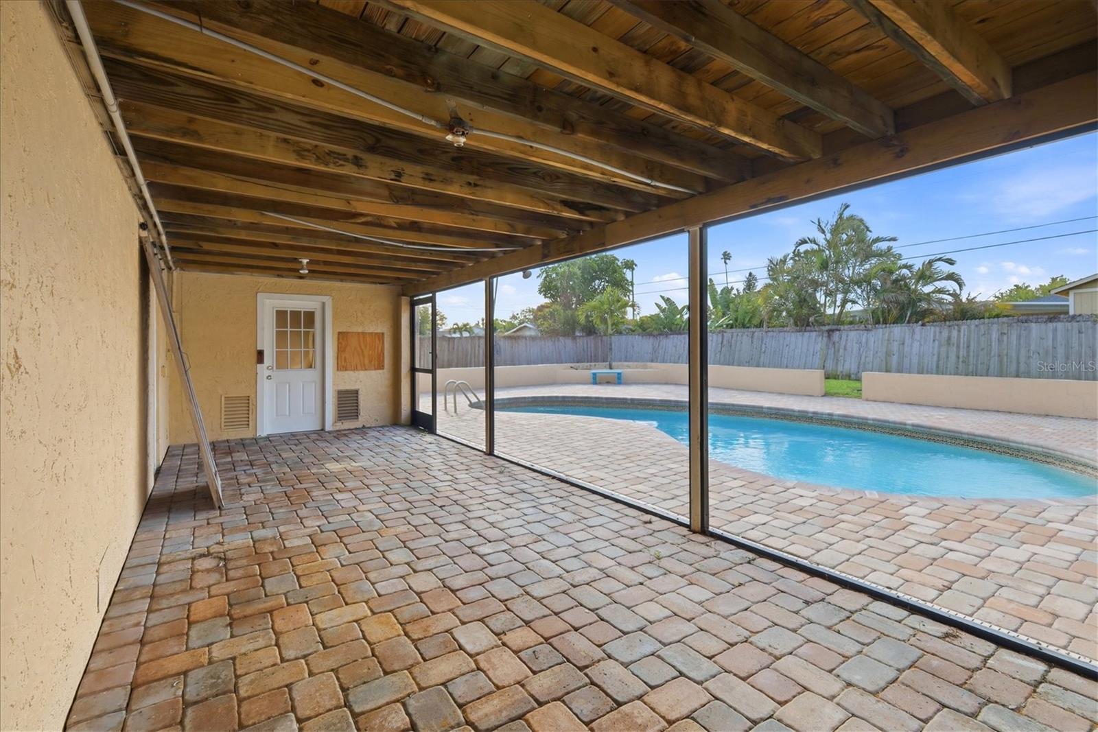 PALMETTO POINT - Residential Lease