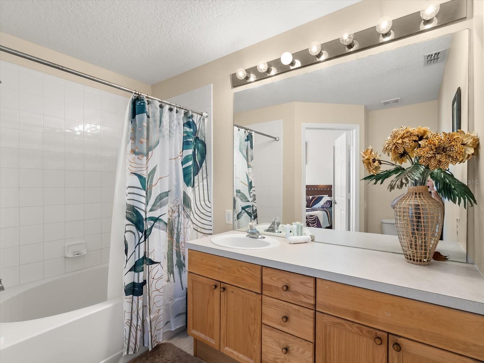 WINDSOR PALMS TWNHMS PH 3A - Residential