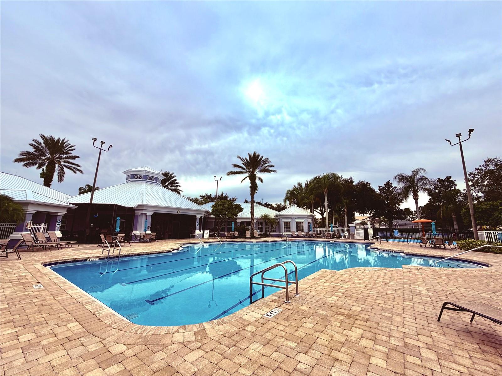 WINDSOR PALMS TWNHMS PH 3A - Residential