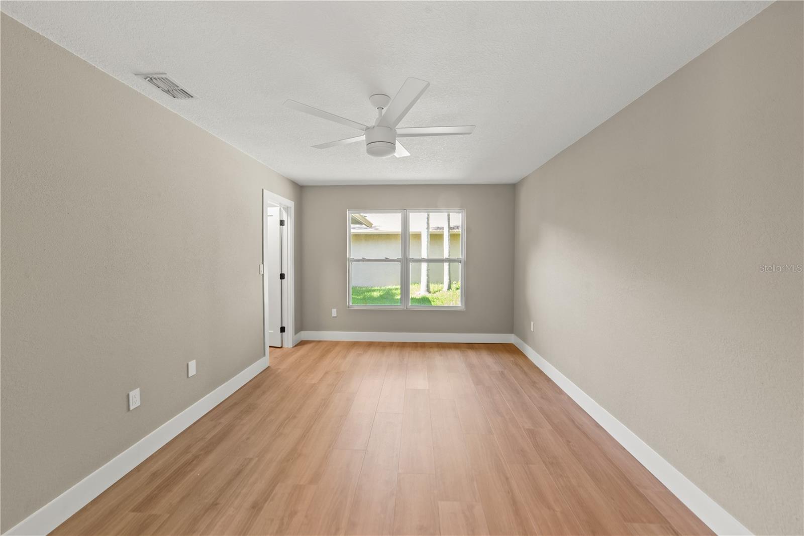 HIDDEN GROVE SUB - Residential