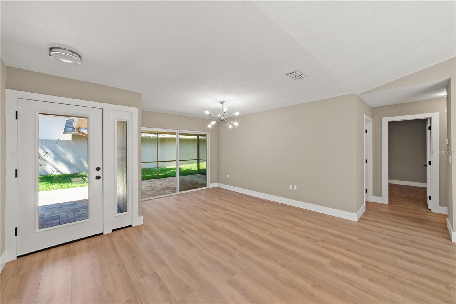 HIDDEN GROVE SUB - Residential