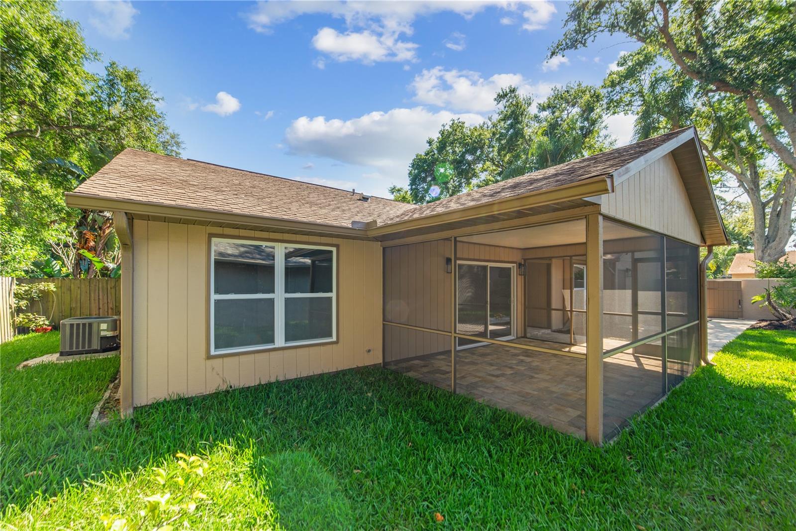 479 BONNIE BOULEVARD