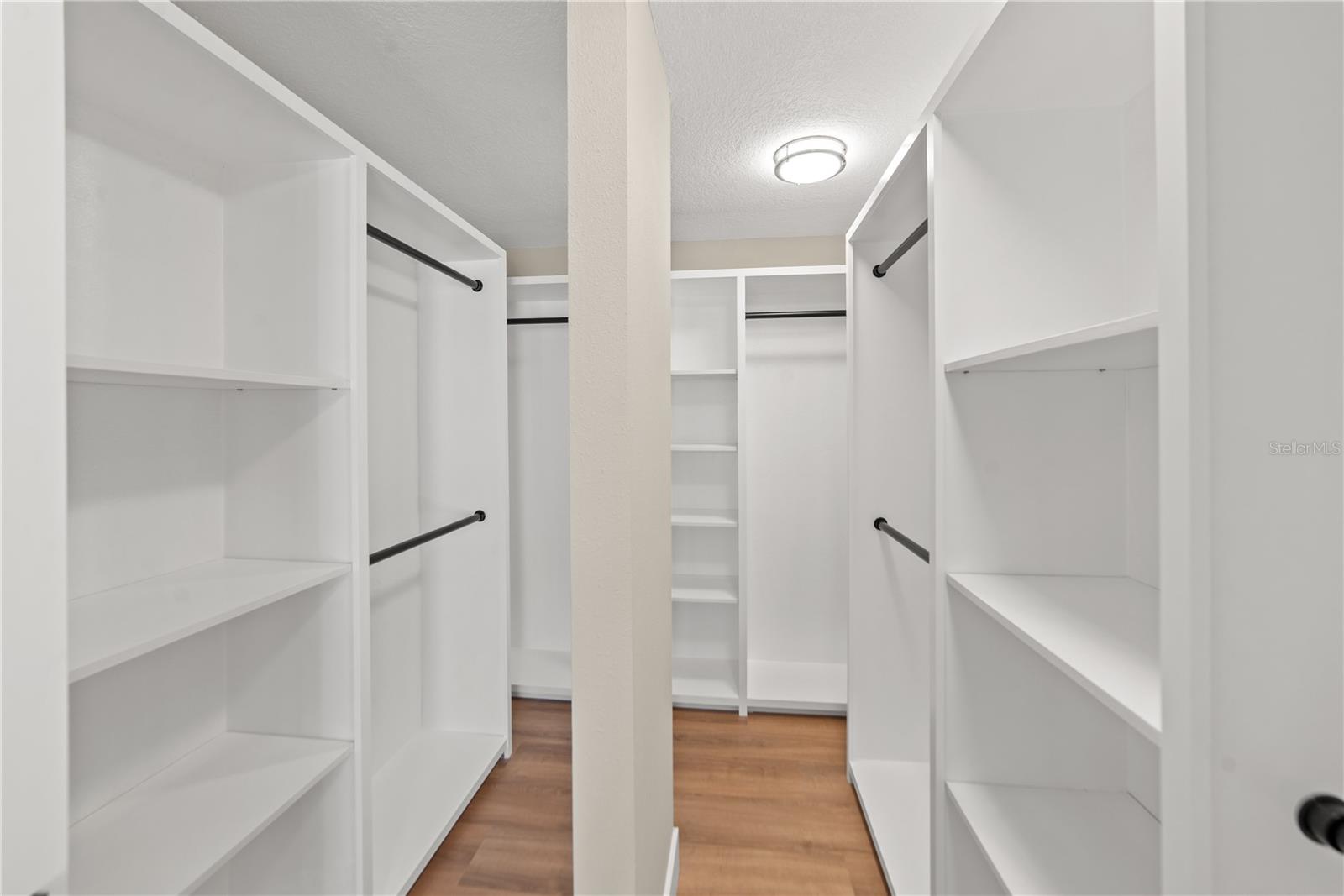 HIDDEN GROVE SUB - Residential