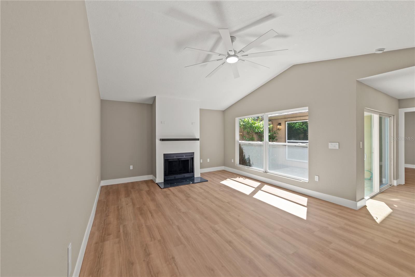 HIDDEN GROVE SUB - Residential