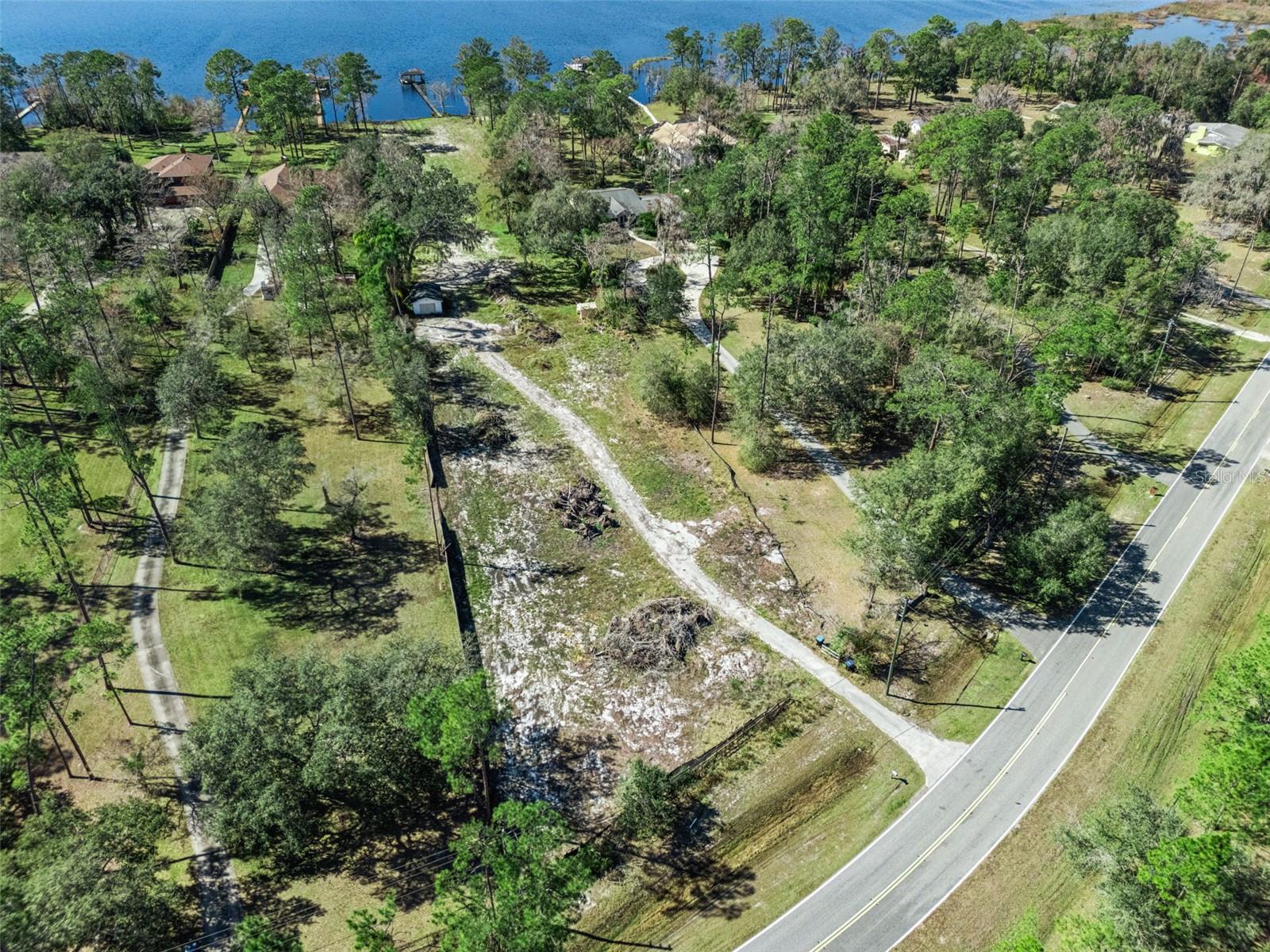 LAKE MARY JANE SHORES - Land