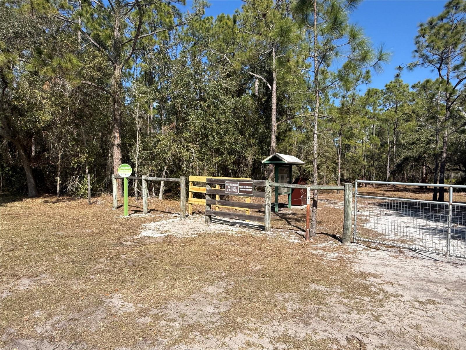 LAKE MARY JANE SHORES - Land