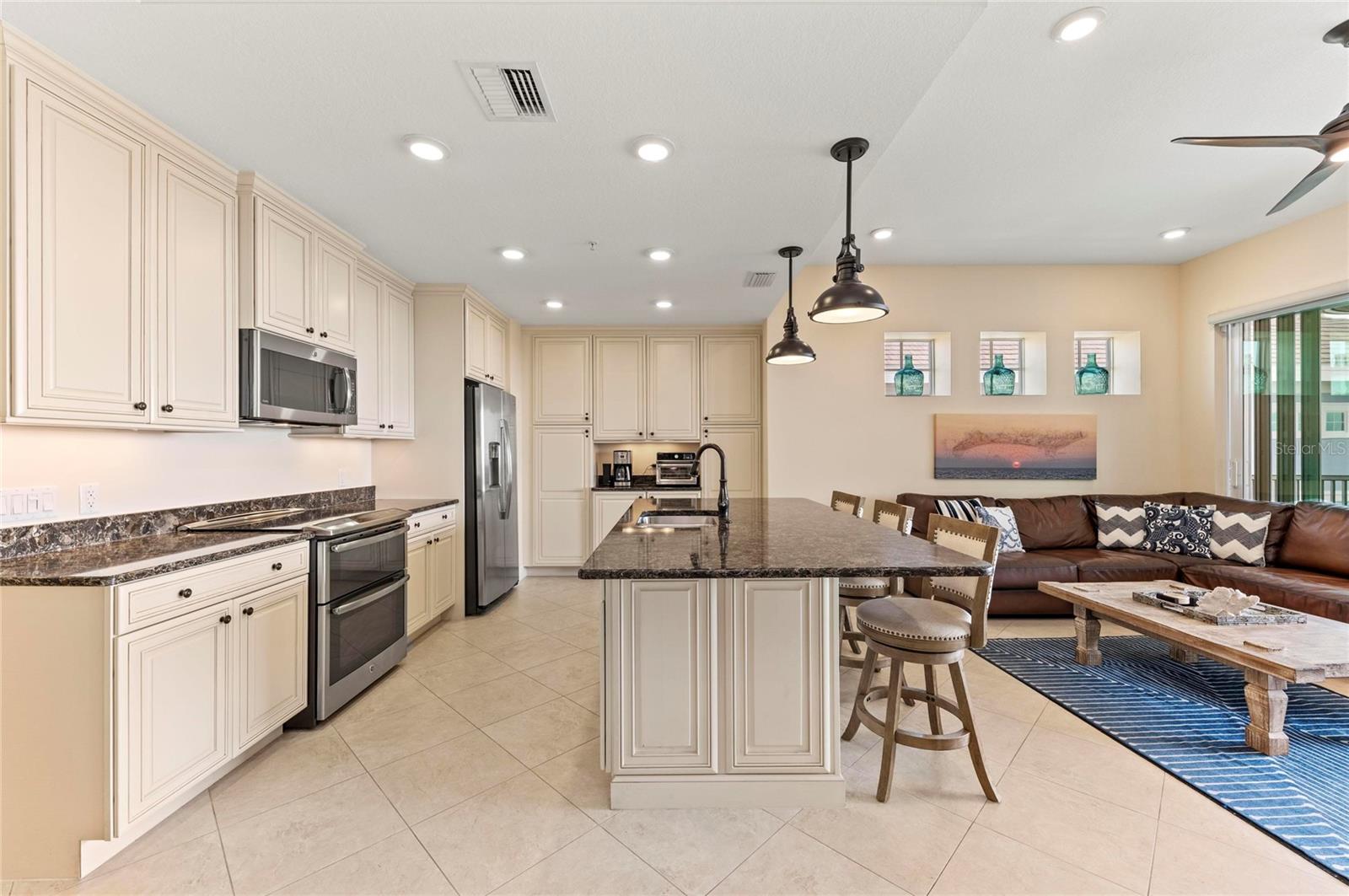 MARINA WALK ON ONE PARTICULAR HARBOUR 2 - Residential