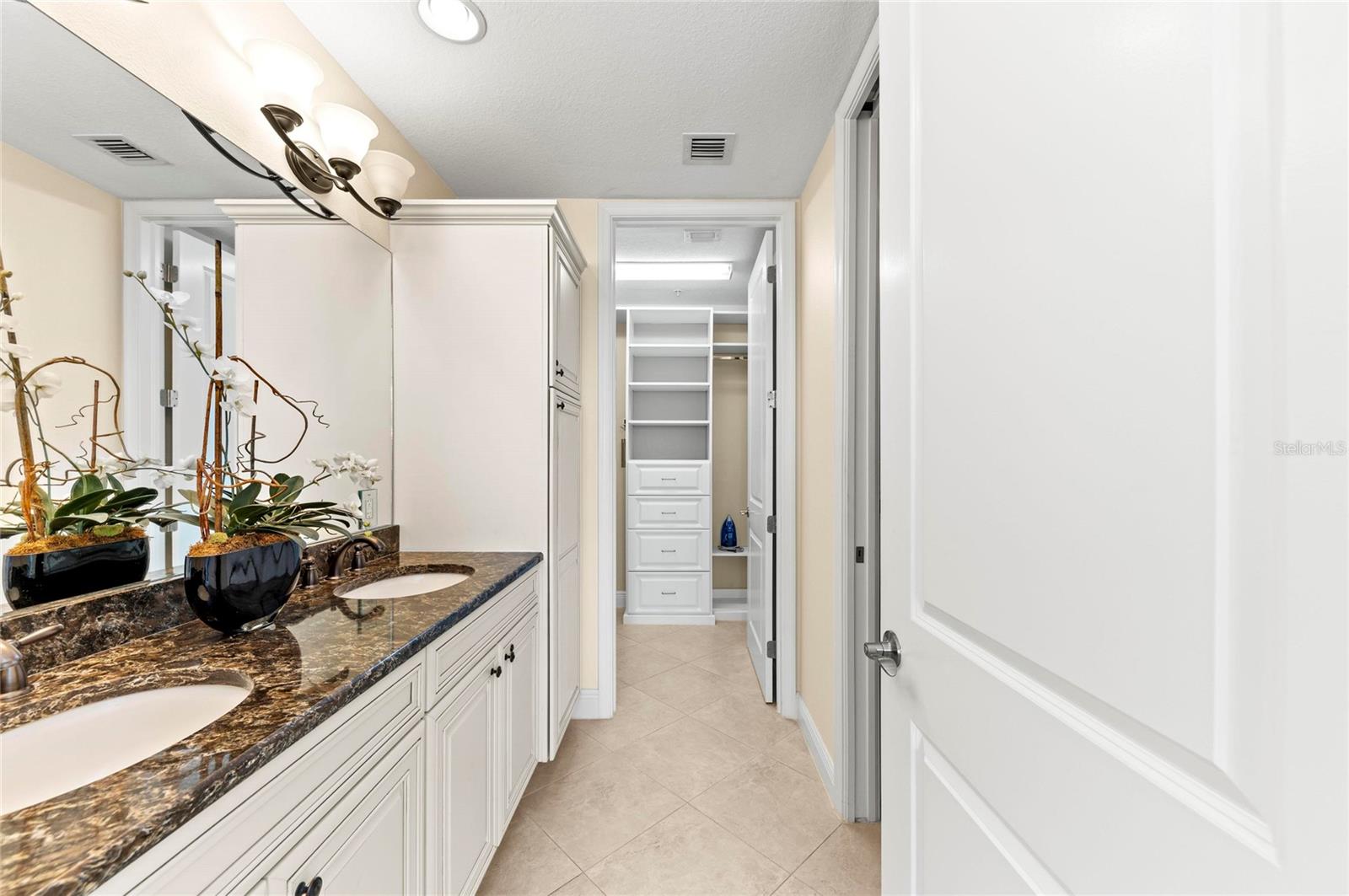 MARINA WALK ON ONE PARTICULAR HARBOUR 2 - Residential