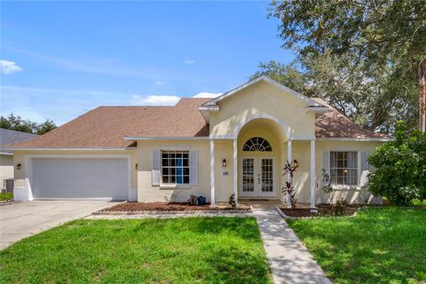 581 HOLLINGSHEAD LOOP DAVENPORT FL 33896