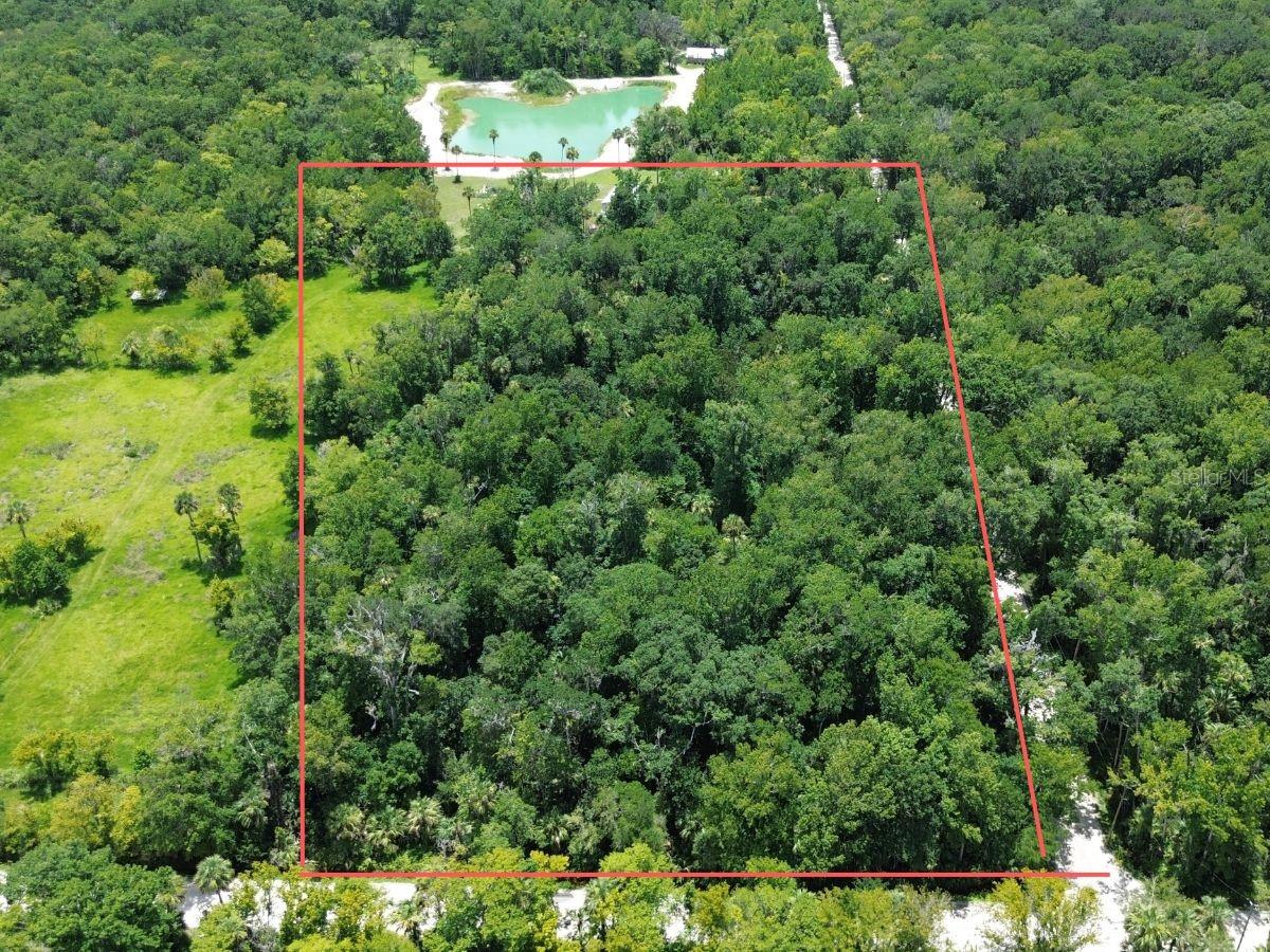 Your private slice of Old Florida—5 acres of peaceful, untouched land in Edgewater.
Tucked away in a quiet, wooded setting, this 5-acre parcel offers the perfect canvas for your dream home, weekend retreat, or recreational getaway. With towering trees, natural privacy, and plenty of room to spread out, you’ll enjoy the kind of tranquility that’s getting harder to find in Florida.
Located within a 15-25 minute drive from shopping, dining, boat ramps, and the Indian River, you’re close to everything—but feel miles away from it all. No HOA, no restrictions—just the freedom to create the lifestyle you want.
Whether you’re looking to build now or hold for the future, this is a land opportunity you don’t want to miss.