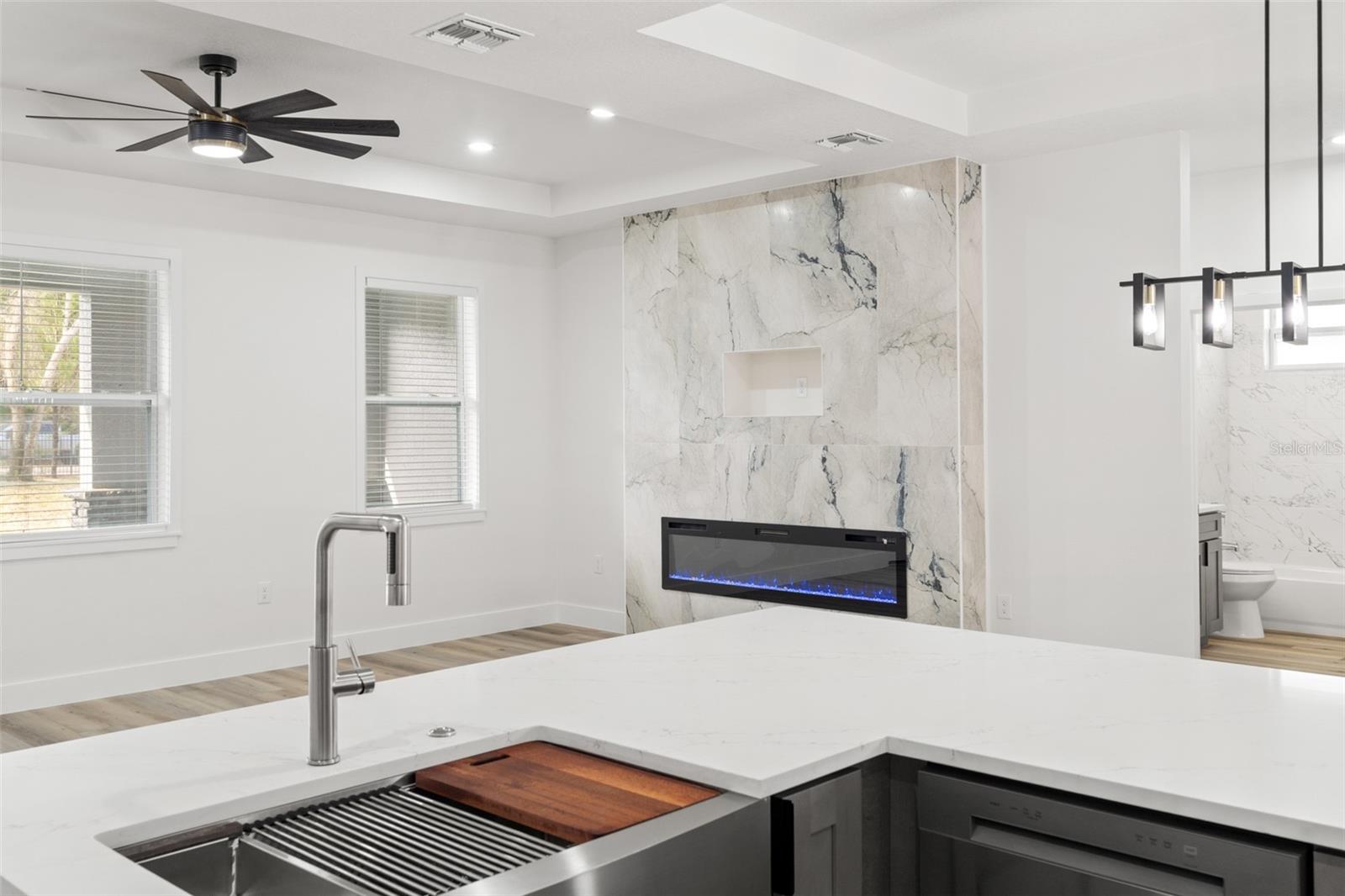 SHADY HILLS - Residential