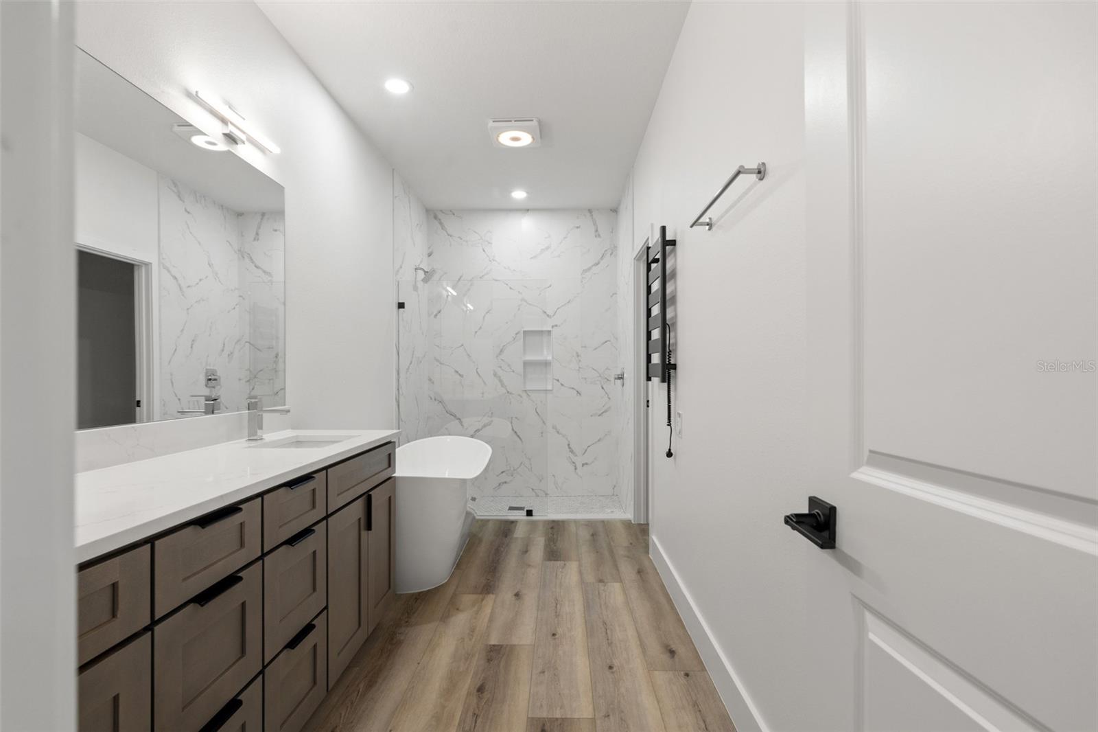 SHADY HILLS - Residential