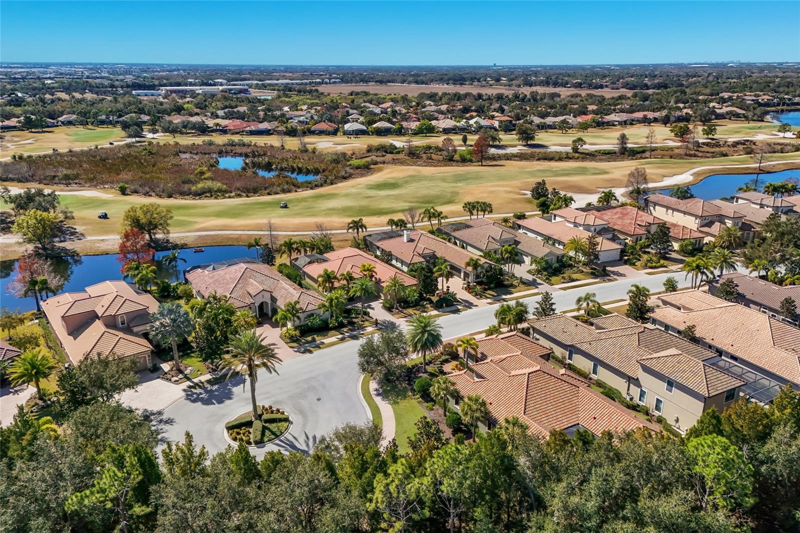 COUNTRY CLUB EAST AT LAKEWD RNCH QQ2 - Residential