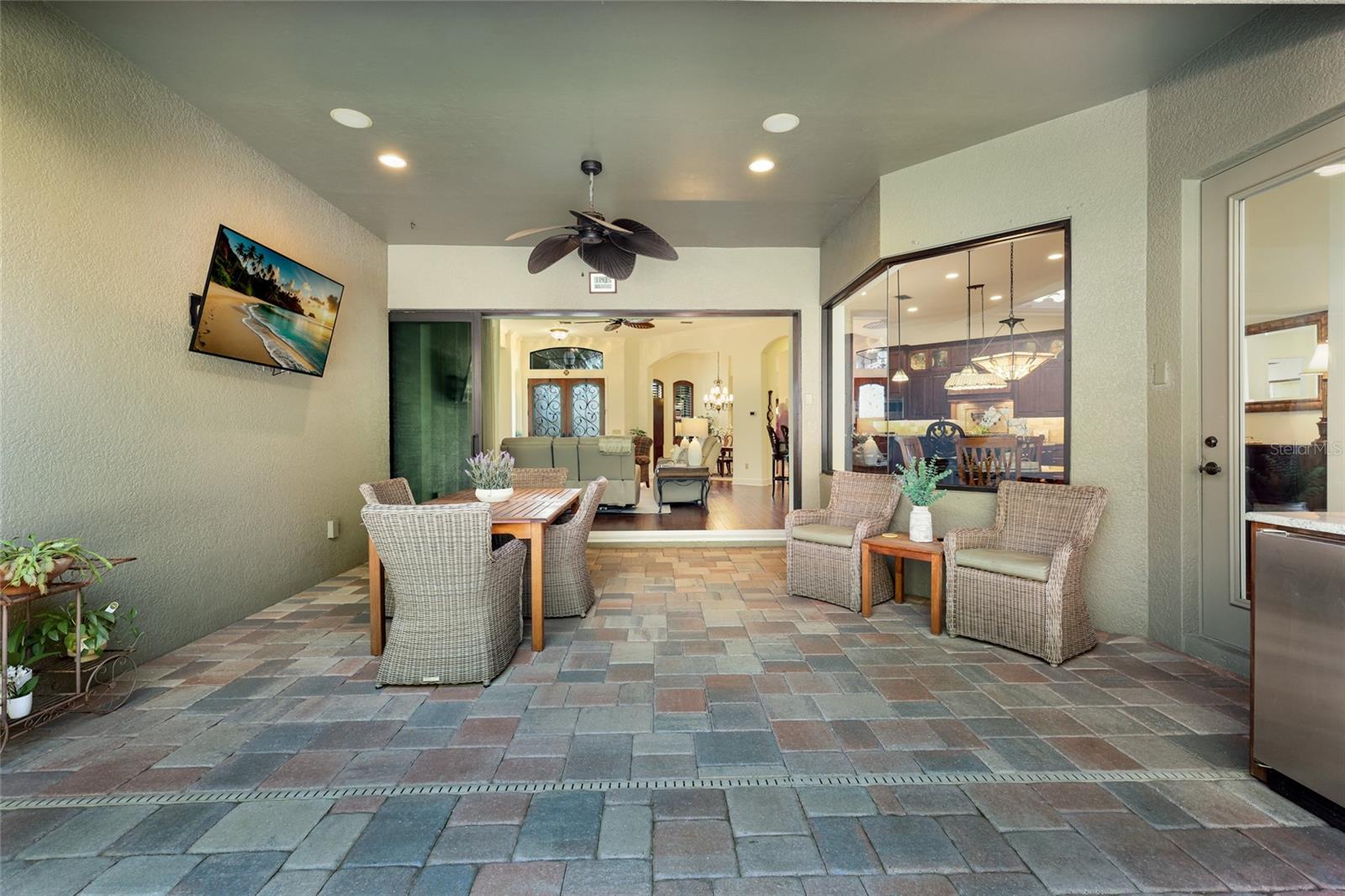 COUNTRY CLUB EAST AT LAKEWD RNCH QQ2 - Residential