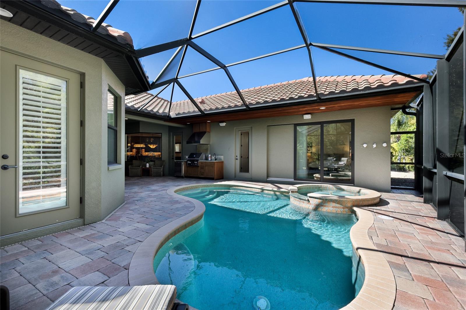 COUNTRY CLUB EAST AT LAKEWD RNCH QQ2 - Residential