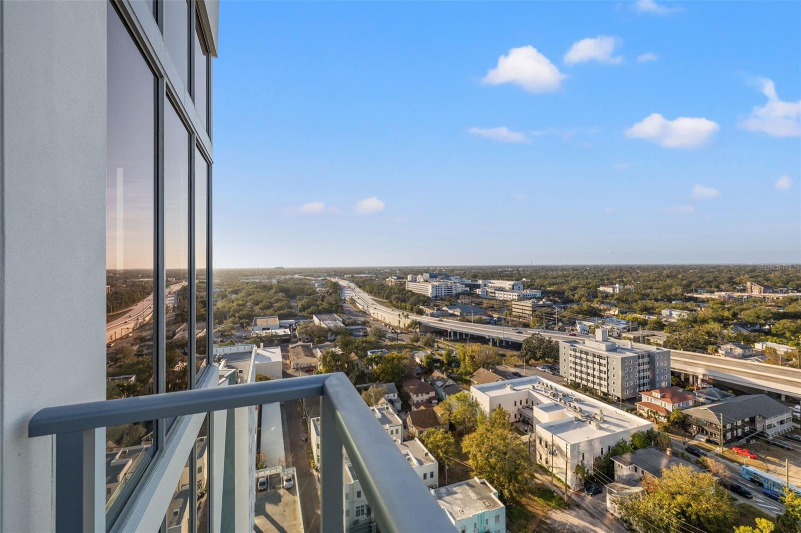 REFLECTION CONDO - Residential Lease