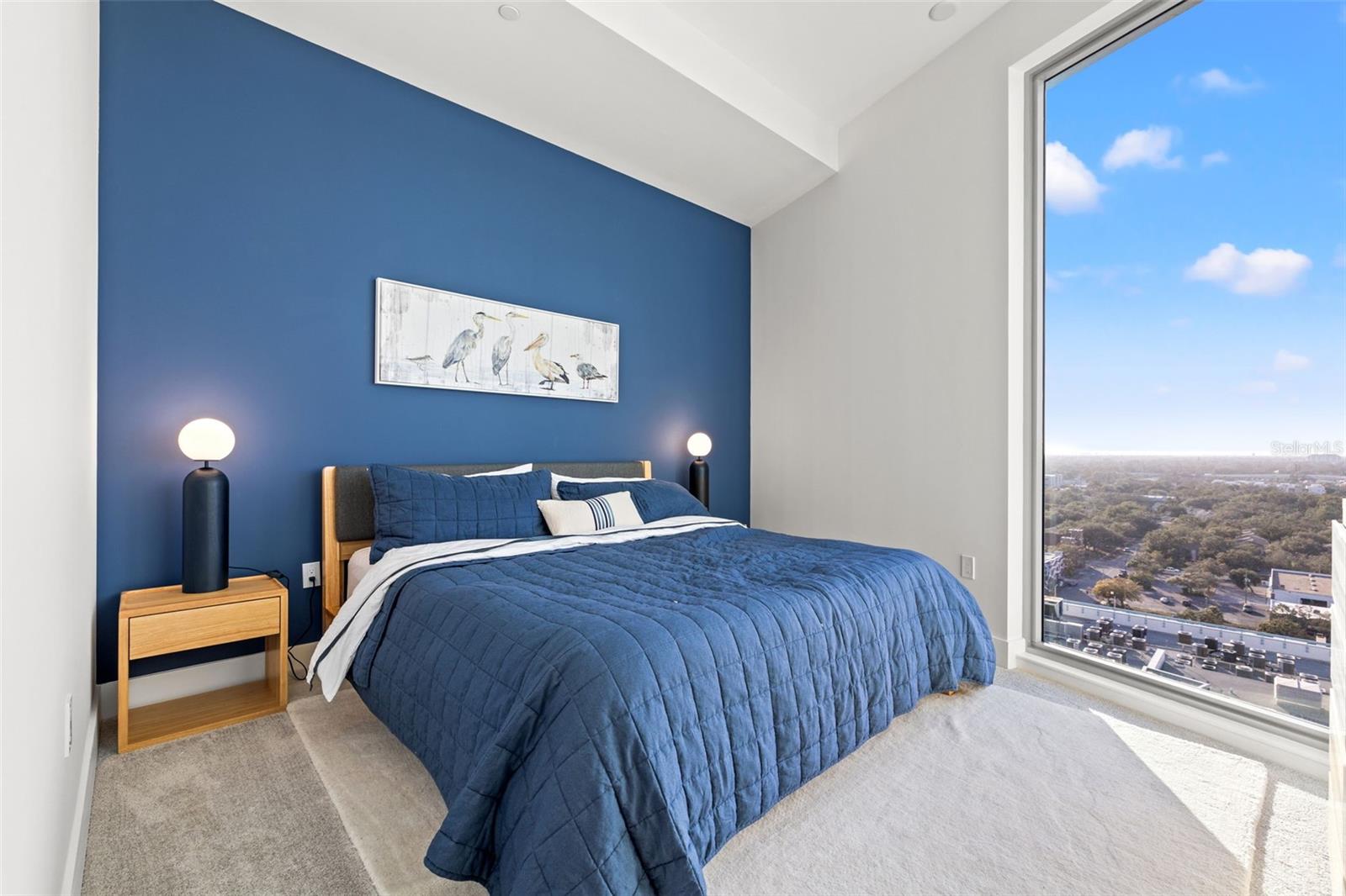 REFLECTION CONDO - Residential Lease