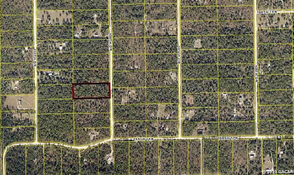 Nice secluded wooded lot eagerly waiting for you to make it yours! Come enjoy the country living of Suwannee County. Open Builder.