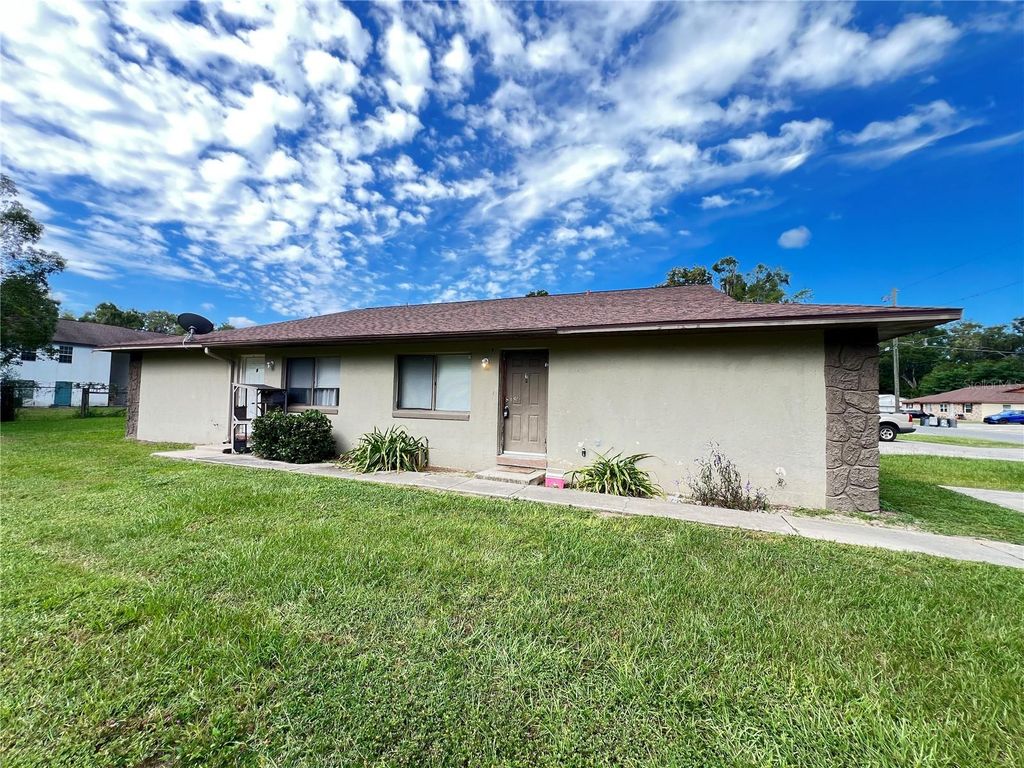 Photo of 2000 NW 43rd Street #1, Ocala, FL 34475 (MLS # O6384862)