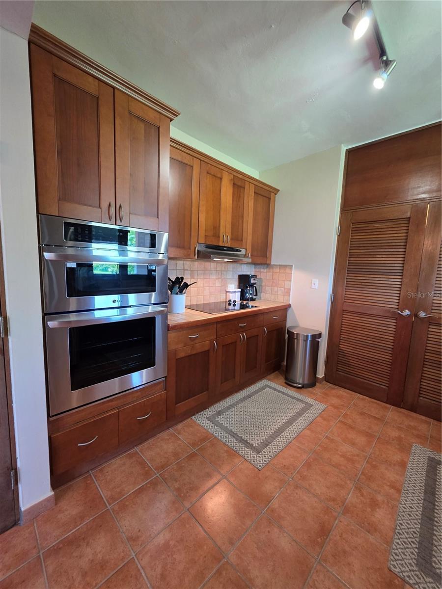 RIO MAR VILLAGE - Residential