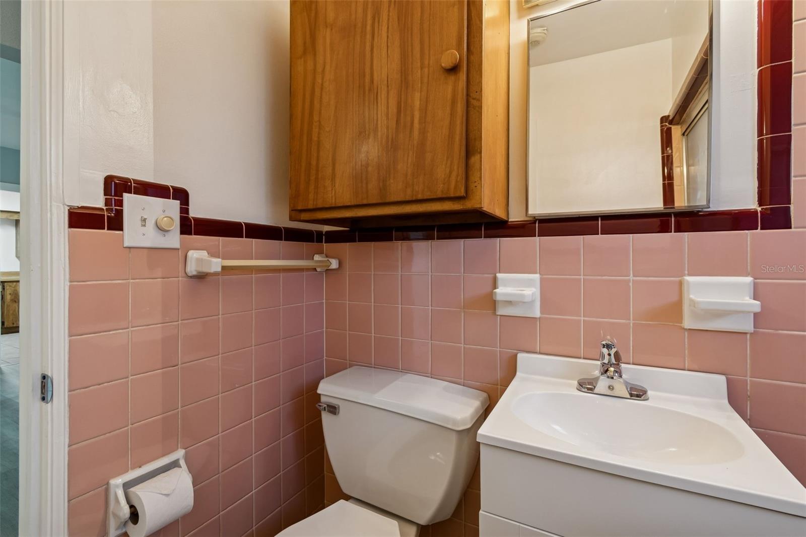 TAMPAS NORTH SIDE COUNTRY CLU - Commercial Sale