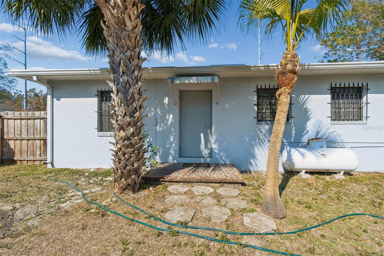 TAMPAS NORTH SIDE COUNTRY CLU - Commercial Sale