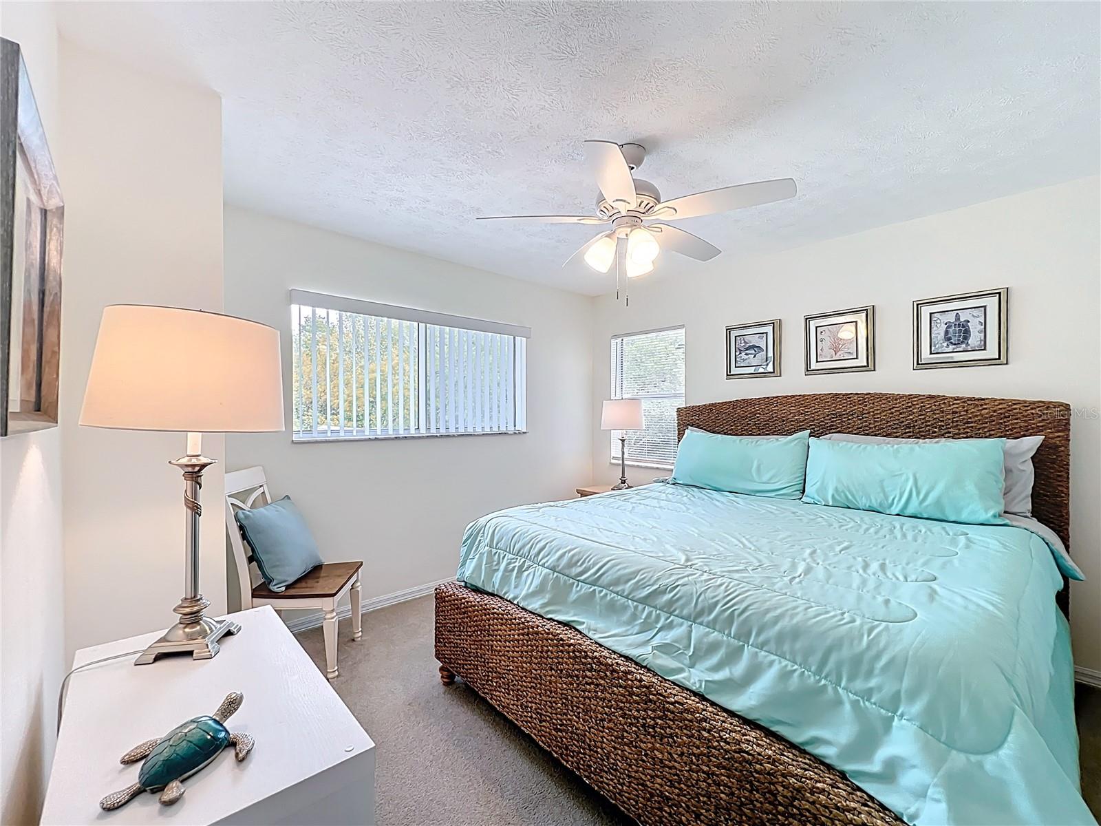 PELICAN COVE 02 CONDO - Residential