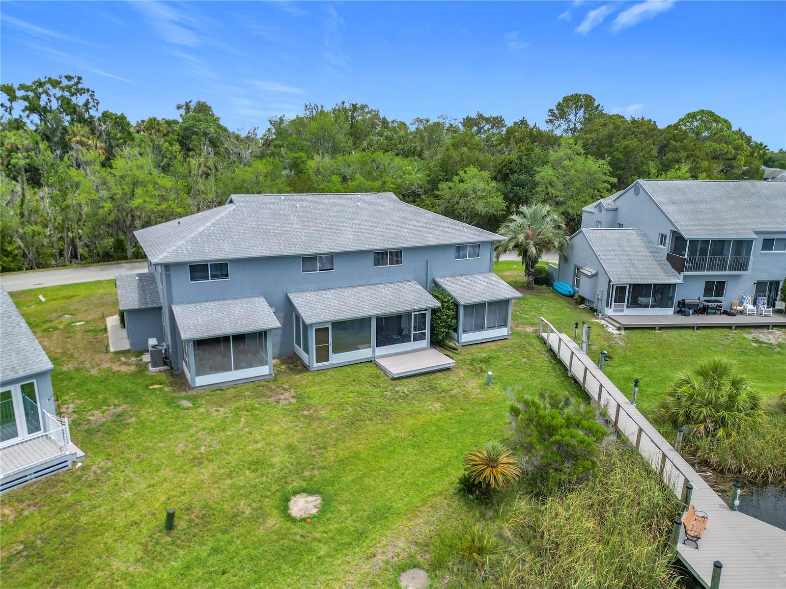 PELICAN COVE 02 CONDO - Residential