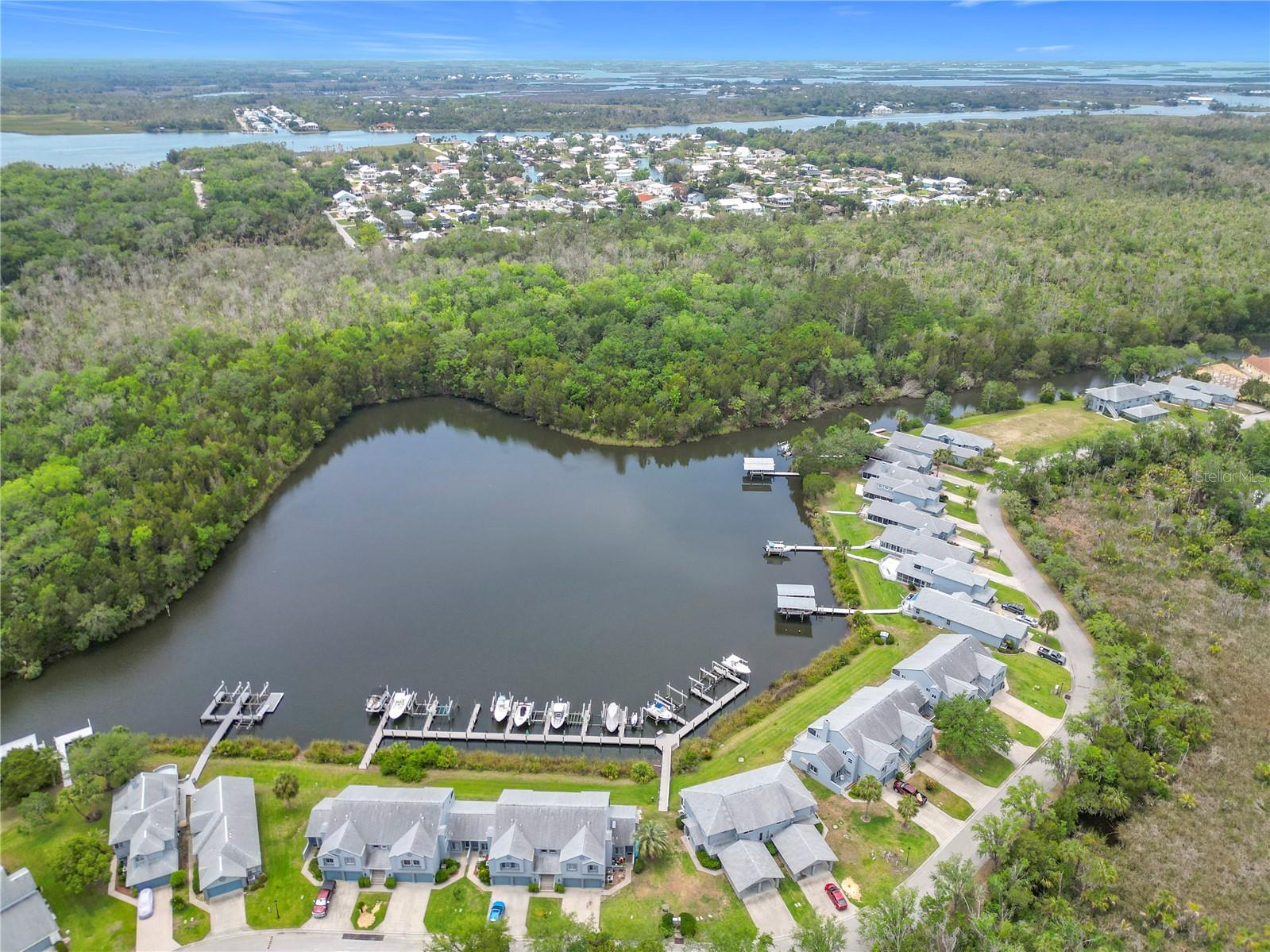 PELICAN COVE 02 CONDO - Residential